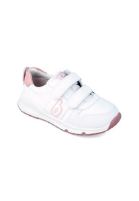 Zapatilla deportiva blanca con acentos en rosa, que cuenta con dos correas de gancho y bucle, una punta redondeada y una suela texturizada para mejorar la tracción.