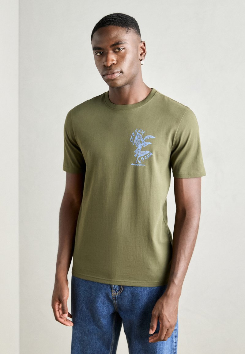 Scotch & Soda - LEFT CHEST ARTWORK - Camiseta estampada - classic green, Ampliar