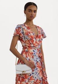 Lauren Ralph Lauren CROC EMBOSSED MEDIUM ADAIR CROSSBODY - Rankinė per petį - white