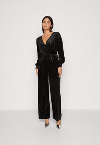 Vero Moda - VMSENI - Jumpsuit - black Thumbnail Image 1