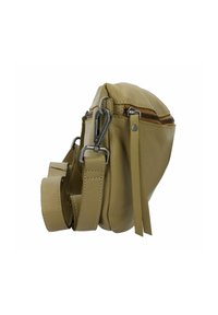 Borsa a tracolla in pelle marrone chiaro con tracolla regolabile, chiusura metallica e zip con un'impugnatura in pelle.