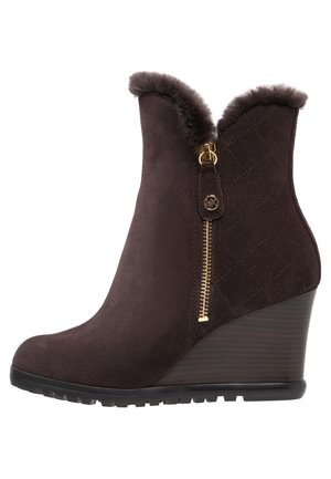 Enkellaarsjes met sleehak - dark brown