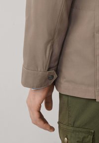 Hackett London VELOSPEED - Veste mi-saison - putty beige