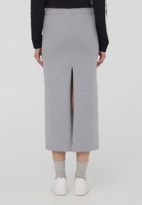 Terranova LONGUETTE SPACCO - Gonna a tubino - grigio