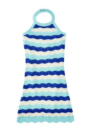 Ärmelloses Strickkleid mit Neckholder und Knopfverschluss, mit horizontalen wellenförmigen Streifen in Dunkelblau, Hellblau und Weiß.