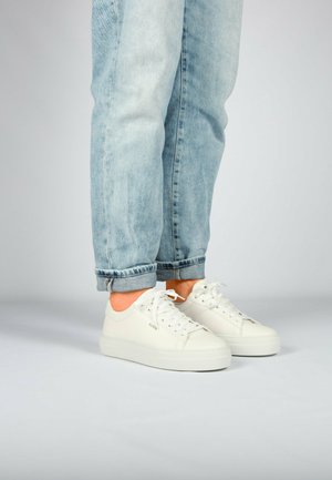 Blackstone Sneakers laag - white vegan