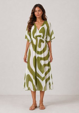 Elara, ELARA MAXIKLEID MAXIKLEID - Robe de jour - grün