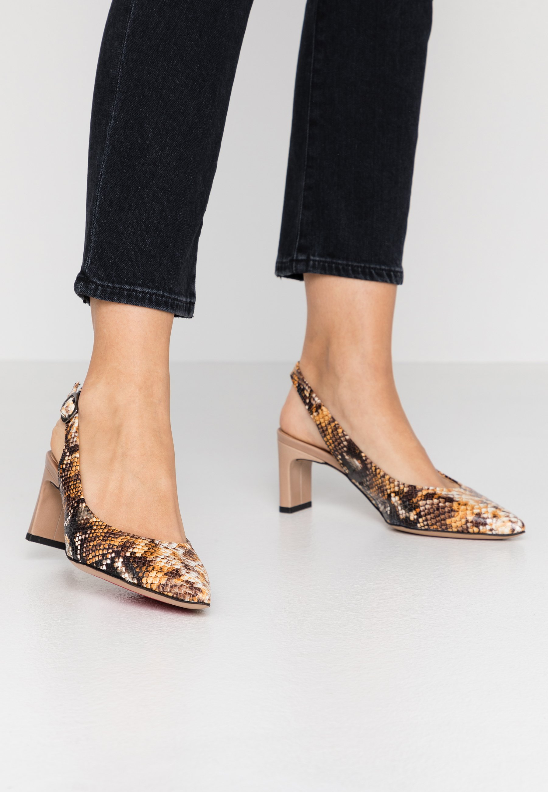 PERLATO Klassiske pumps - jamaica kiss PERLATO Klassiske pumps - jamaica kiss