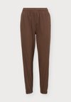 ESSENTIAL TRAINING MID RISE WOVEN JOGGER - Pantalon de survêtement - dark brown