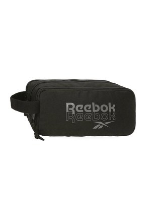 Bolsa rectangular negra de Reebok con cierres de cremallera en dos compartimentos y una correa lateral para llevar, con el logotipo de Reebok en el frente.