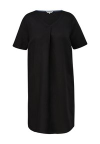 Schwarzes Kurzarmkleid mit V-Ausschnitt und gefälteltem Vorderteil, aus einem weichen Stoff gefertigt, mit einem blauen Akzent entlang des Ausschnitts.