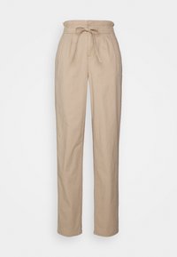 Não selecionado, silver mink
