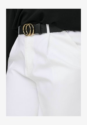 ONLY Carmakoma, Shorts - bright white