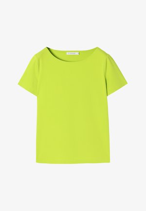 Lime roheline lühikeste varrukatega T-särk ümmarguse kaelusega. Sile tekstuur, ühtlane värv, minimaalne disain, ilma mustrite või lisakaunistusteta.