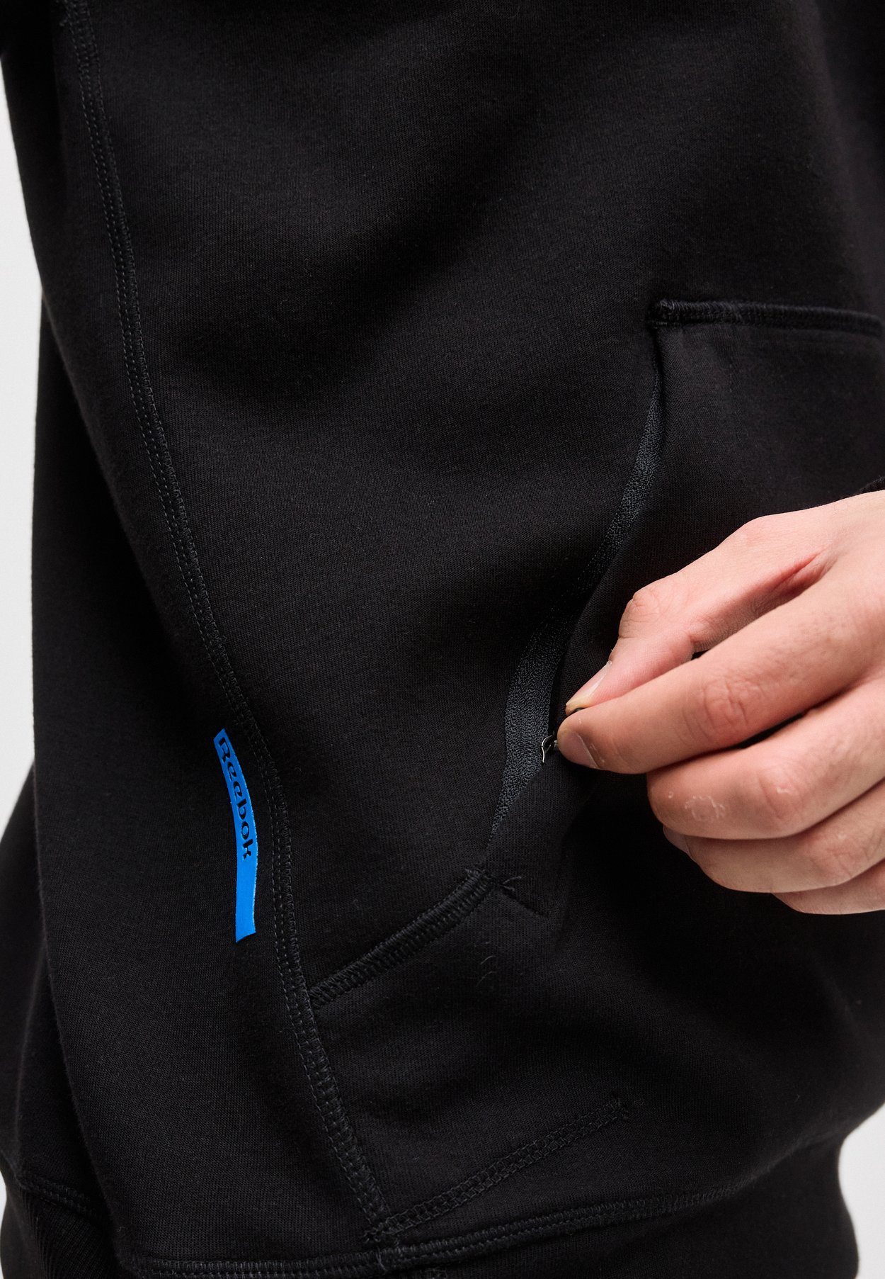 ATHLETE HOODIE
