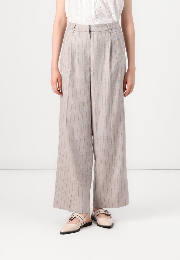 SLFVILKA SUN EXTRA WIDE PANT - Trousers - oatmeal