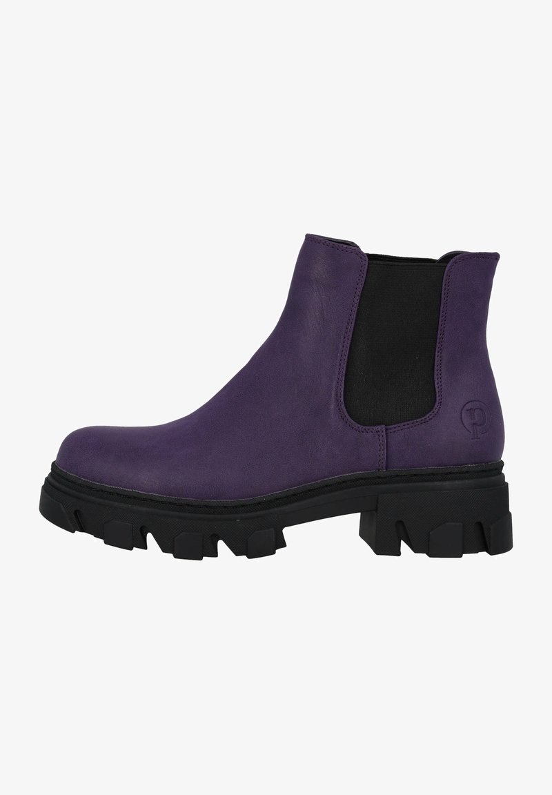 Bottine Chelsea en cuir violet avec semelle épaisse noire à crampons et panneau latéral élastique, embossage du logo sur le côté du talon.