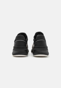 Michael Kors TREVOR TRAINER - Športni copati - black/optic white
