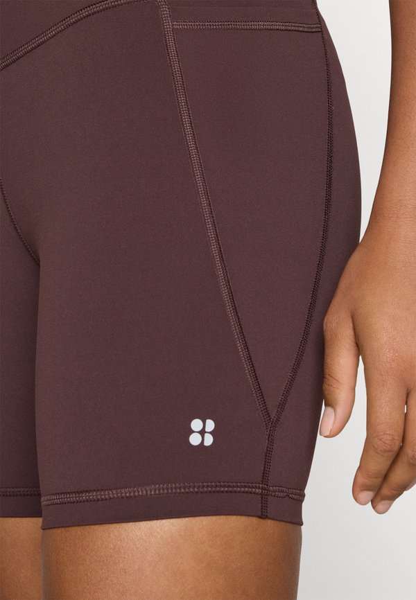 ULTIMATE YOGA SHORT - Leggings4