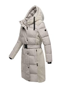 Beige pufferjack met een textuur, gevoerde capuchon van bont. Kenmerkt zich door een ceintuur in de taille, drukknoopsluitingen en contrasterende zijpanelen. Lange mouwen.