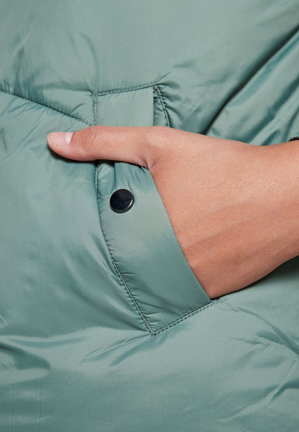 VMUPPSALA  - Winter jacket - laurel wreath4