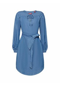Robe en denim bleu clair avec manches longues, poignets élastiques, ceinture nouée à l'avant et encolure ronde avec une petite ouverture à l'avant et un nœud.