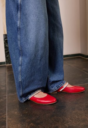 Ballet pumps - red