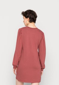 JDY JDYIVY MATHILDE DRESS - Vestido de dia - apple butter