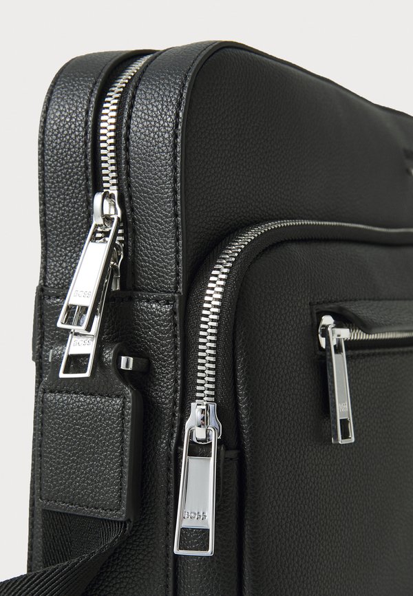 RAY ZIP MESSENGER - Laptop bag4
