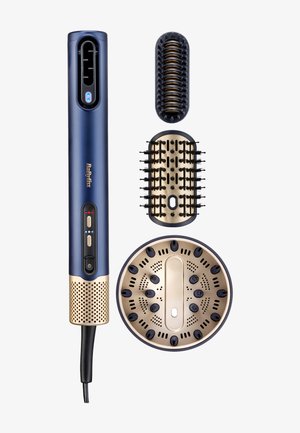 Sèche-cheveux avec un corps élégant bleu foncé et des accents dorés. Comprend plusieurs accessoires de coiffure : une brosse ronde, un diffuseur et une buse concentratrice.
