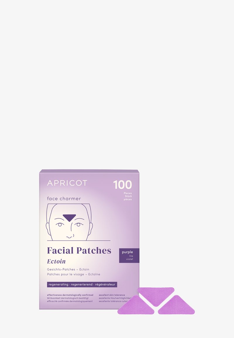 Scatola rettangolare viola etichettata "APRICOT Face Charmer Facial Patches". Contiene 100 cerotti triangolari con una superficie testurizzata.