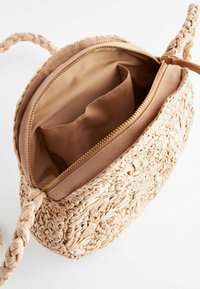 Next REGULAR FIT - Skuldertasker - natural