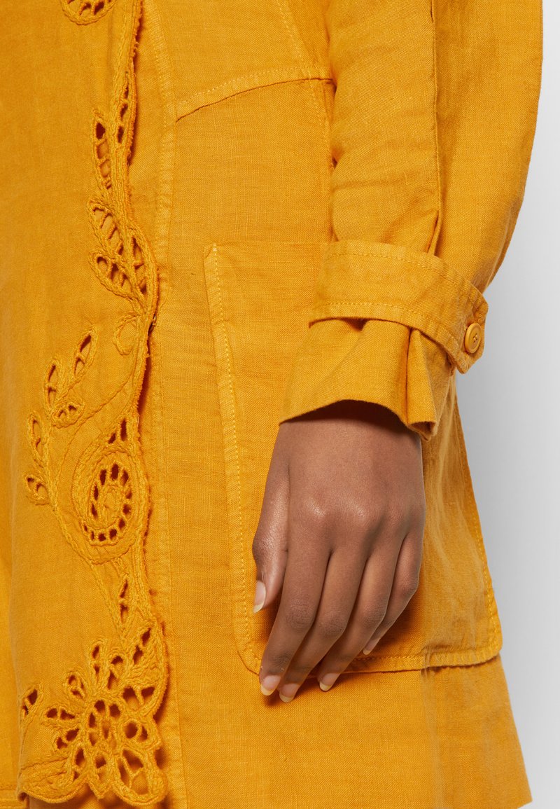 Damen Bekleidung | Alberta Ferretti DRESS EMBROIDERED Freizeitkleid orange - KG81773 Damen Bekleidung | Alberta Ferretti DRESS EMBROIDERED Freizeitkleid orange - KG81773
