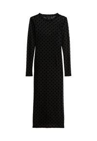 Largo vestido de terciopelo negro con escote redondo y mangas largas, adornado con puntos negros en relieve a lo largo de la tela.