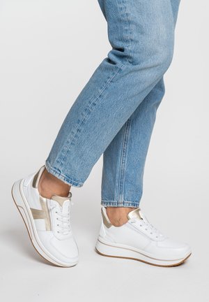 ara Sneakers - weiß