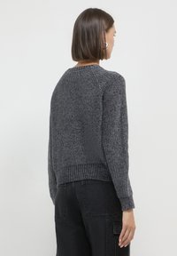 Calliope Strickpullover - gris
