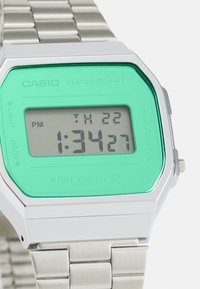 VINTAGE | to Release Digital Watch Collaboration with Café
