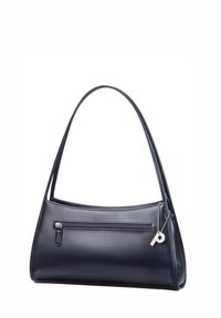 Sac en cuir bleu marine avec une silhouette courbée, une bandoulière unique et une poche zippée à l'avant. Présente un accent en porte-clés argenté.