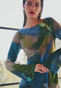 Next LONG SLEEVE COLUMN - REGULAR FIT - Maksikleit - blue digital abstract print