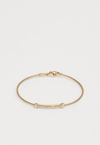 Bracciale color oro caratterizzato da un design a cavo attorcigliato e da una barra dritta con gemme trasparenti incastonate, fissato con una chiusura a moschettone.