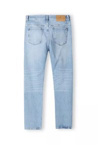 Jasnoniebieskie dżinsy o wąskim kroju, z dwiema tylnymi kieszeniami, delikatnym wytarciem i brązową skórzaną metką na pasku.