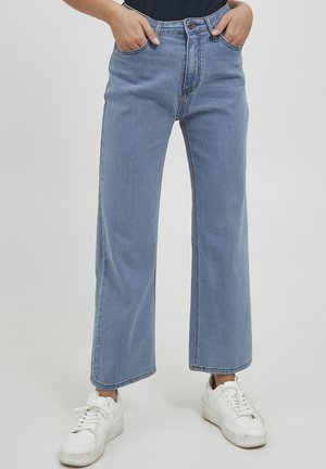 OXANNI - Flared Jeans - ligth blue denim