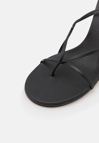 Studio Amelia WISHBONE  - Sandales à talons hauts - black