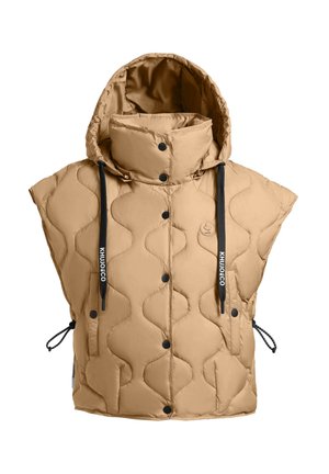 Béžová prošívaná vesta bez rukávů s vysokým límcem, kapucí, černými druky, bočními kapsami a černými šňůrkami s bílým textem.