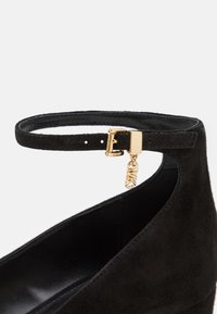 MICHAEL Michael Kors Escarpins - black