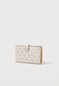 Portafoglio beige con motivo, chiusura a zip, finitura strutturata, patta con bottone a pressione e dettaglio in metallo color oro.