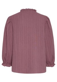 Blusa a maniche lunghe in malva con tessuto a coste e trama testurizzata, scollo arricciato e maniche a sbuffo gatherate ai polsi.