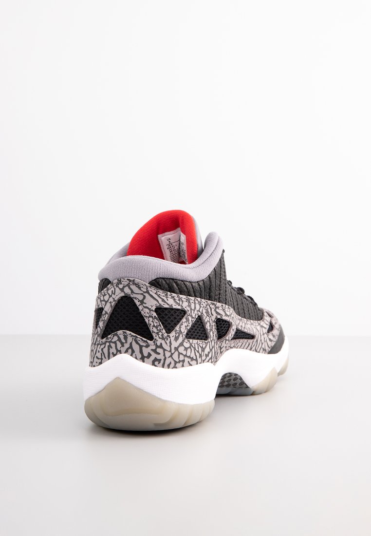 air jordan 11 retro zalando