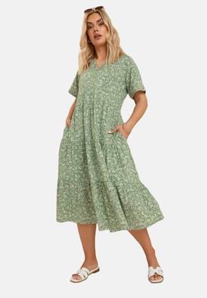 Yours Clothing FLORAL TIERED  - Jurk - light green