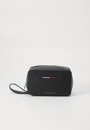 CENTRAL WASHBAG - Kosmetiktasche - black